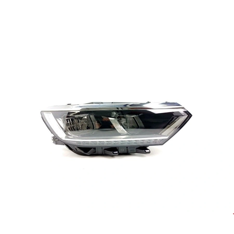 ÖN FAR SAĞ ( LED ÇİFT BEYİNLİ ) PASSAT 2015-