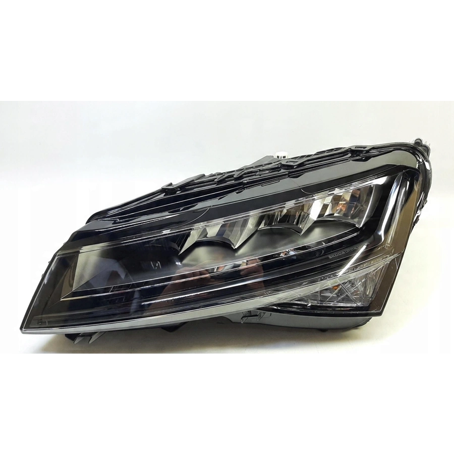ÖN FAR LED ( OEM ) SOL SUPERB 2019-