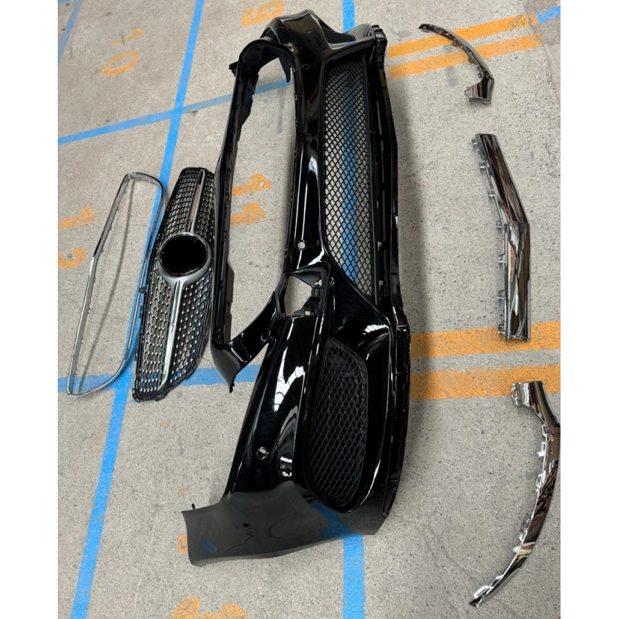 ÖN TAMPON AMG SET (SİYAH BO+PANJUR) CLS W218 2015-