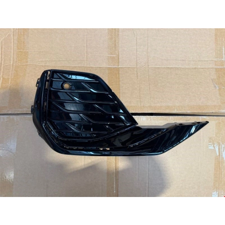 ÖN TAMPON IZGARASI SAĞ A3 2024-