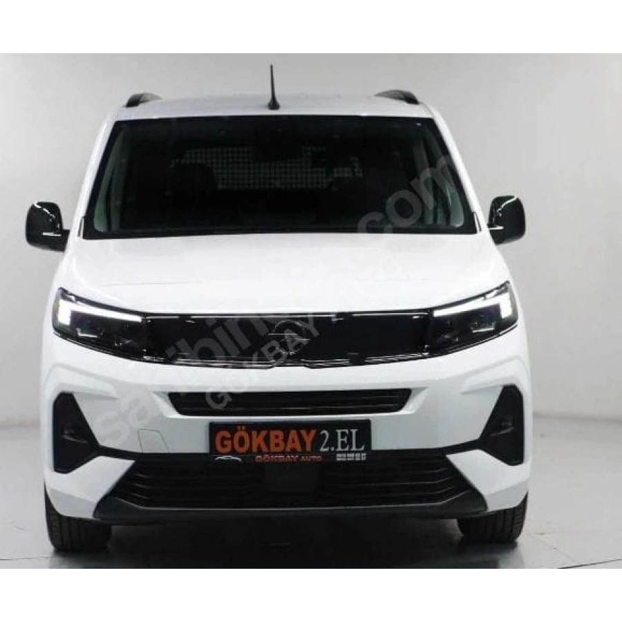 OPEL COMBO- 24/25; ARAÇ BİLGİLERİ VE RESİMLERİ