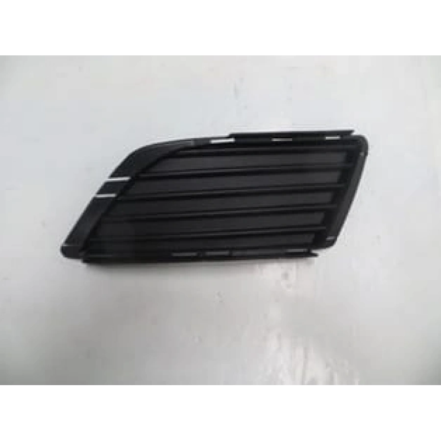 OPEL CORSA- C- 04/06; SİS LAMBA KAPAĞI SOL SİYAH (DELİKSİZ)