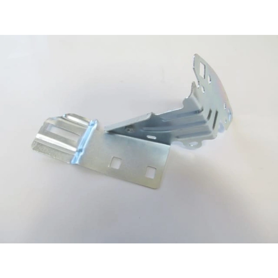 PEUGEOT 208- 12/20; ÖN ÇAMURLUK BRAKETİ SAĞ