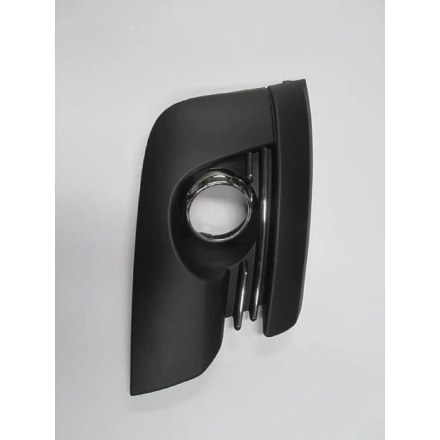 PEUGEOT 3008- 09/13; SİS LAMBA KAPAĞI SAĞ SİS DELİKLİ (SİS ÇERÇEVESİ NİKELAJLI) (TYG)