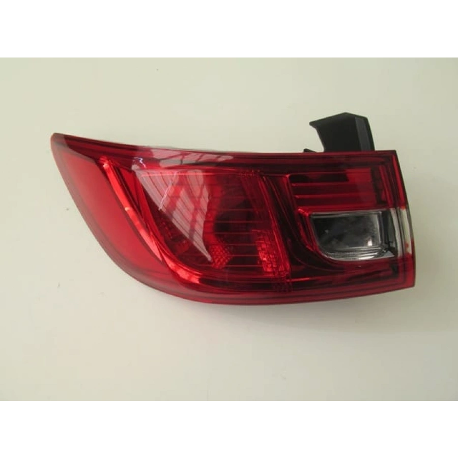 RENAULT CLIO- 4- HB- 13/16; DIŞ STOP LAMBASI SOL KIRMIZI/BEYAZ (E MARKLI)
