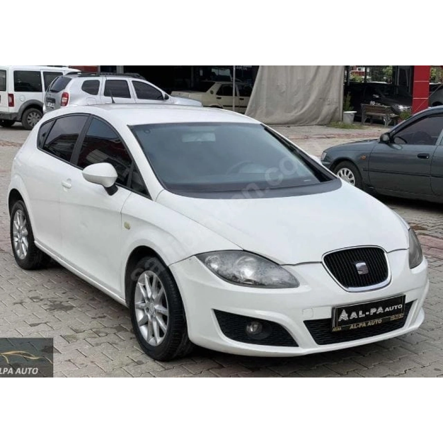 SEAT LEON- 05/12; ARAÇ BİLGİLERİ VE RESİMLERİ