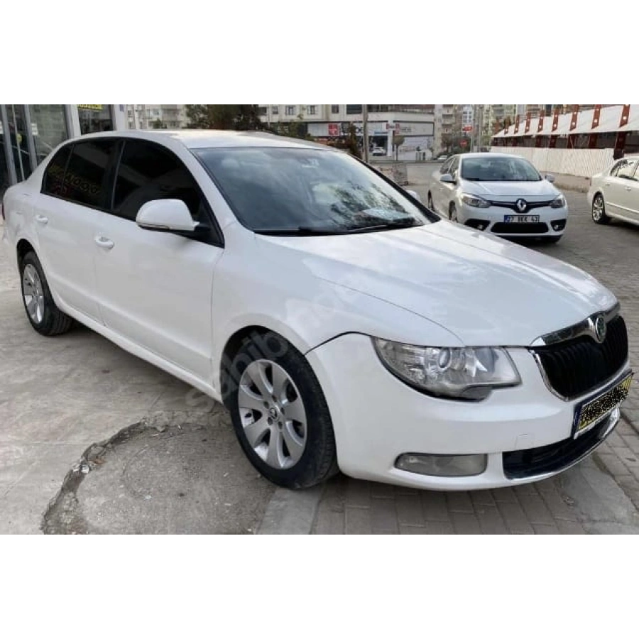 SKODA SUPERB- 09/12; ARAÇ BİLGİLERİ VE RESİMLERİ