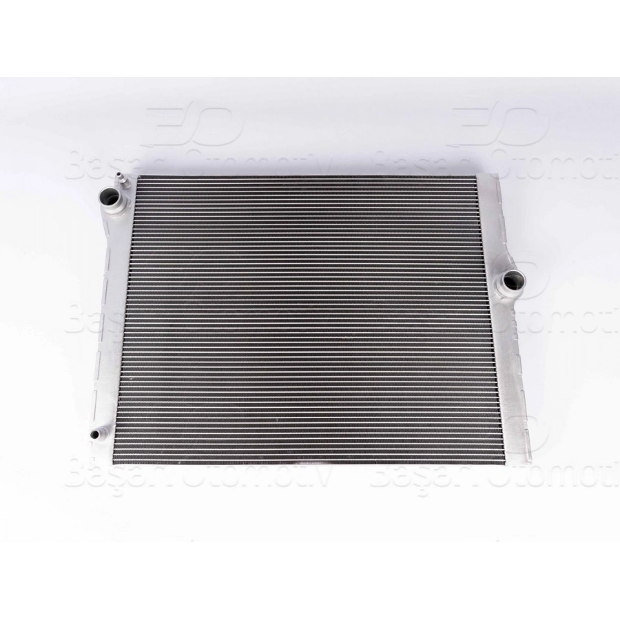 SU RADYATORU BRAZING MT 600X328X32 MM BMW F01. F02. F07 7 SERISI 750 4.4I BENZIN M/A