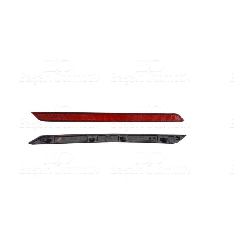 TAMPON REFLEKTORU ARKA DIS SAG VW PASSAT B8.5 19 >