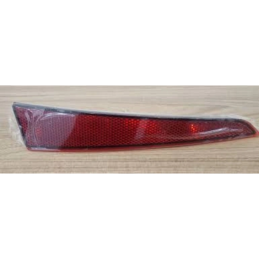 TAMPON REFLEKTORU ARKA DIS SOL SKODA FABIA 2020 >