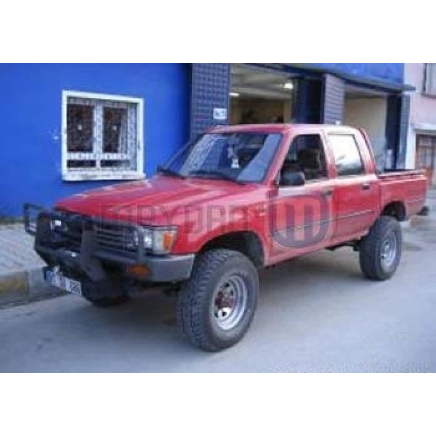 TOYOTA HILUX- PICK UP LN106- 89/97; ARAÇ BİLGİLERİ VE RESİMLERİ