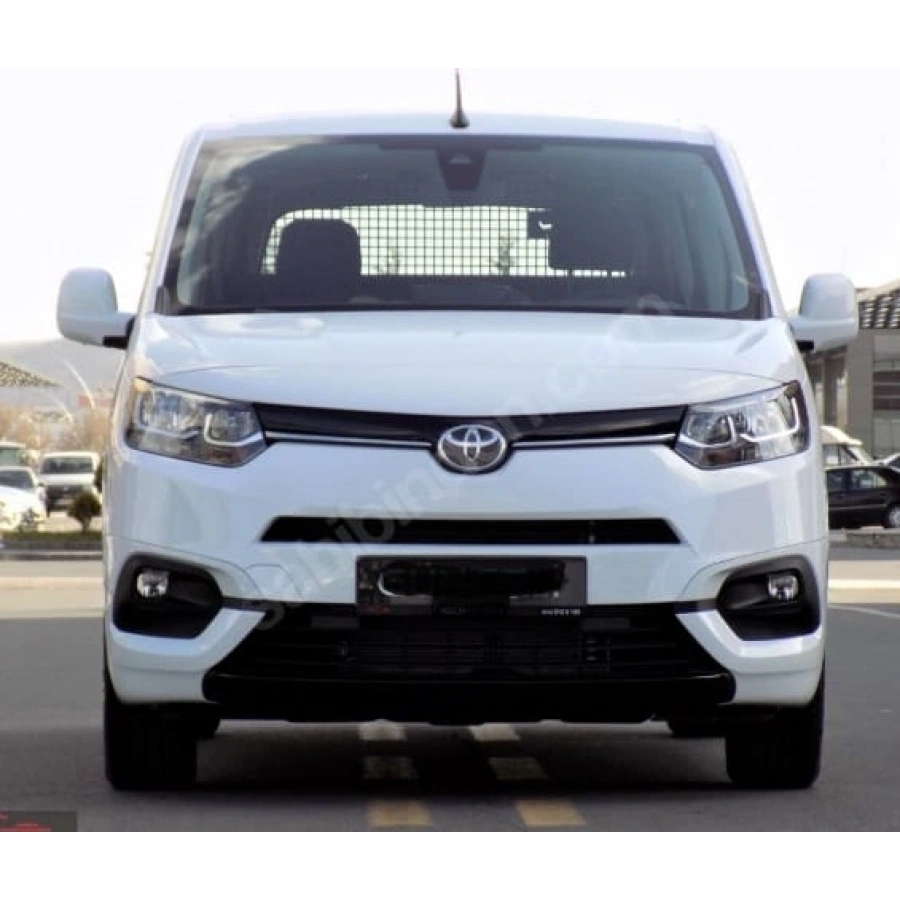 TOYOTA PROACE CITY- 21/24; ARAÇ BİLGİLERİ VE RESİMLERİ