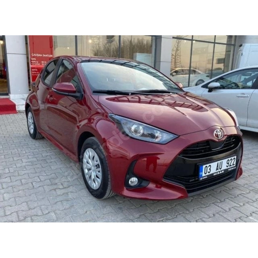 TOYOTA YARIS- 20/24; ARAÇ BİLGİLERİ VE RESİMLERİ