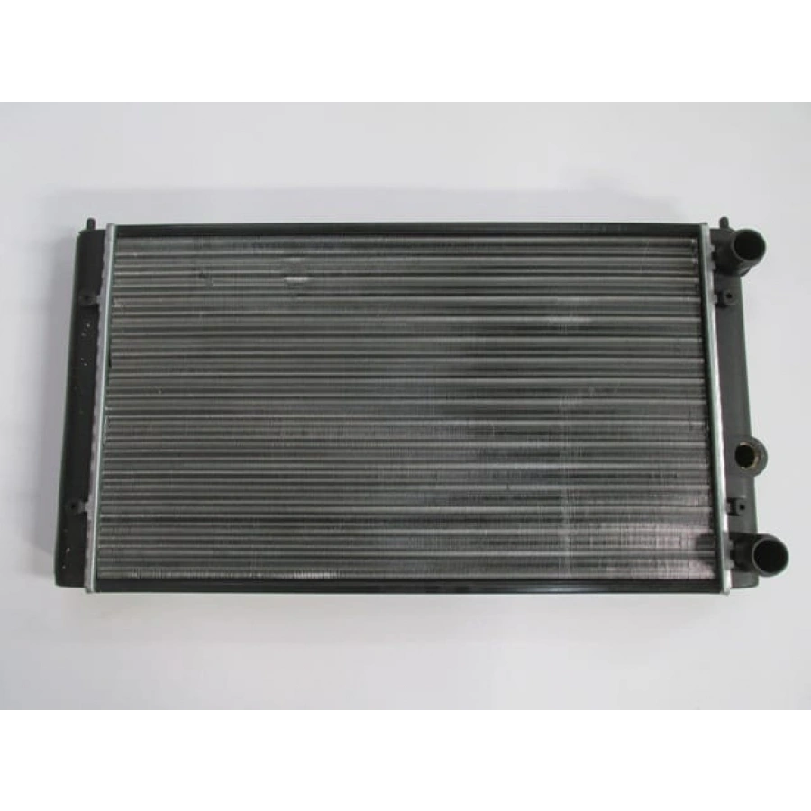 VOLKSWAGEN GOLF- 3- 92/98; SU RADYATÖRÜ (TEK FANLI TİP) (1.4/1.6) (525X300) (KLİMASIZ)