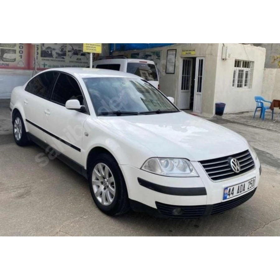 VOLKSWAGEN PASSAT- B5- 01/05; ARAÇ BİLGİLERİ VE RESİMLERİ