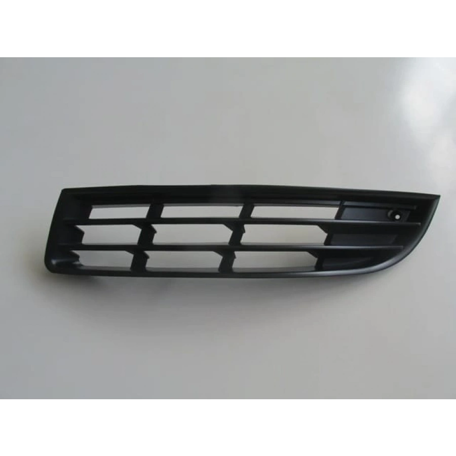 VOLKSWAGEN PASSAT- B6- 05/10; SİS LAMBA KAPAĞI SOL SİYAH SİS DELİKSİZ (TÜV)(TYG)