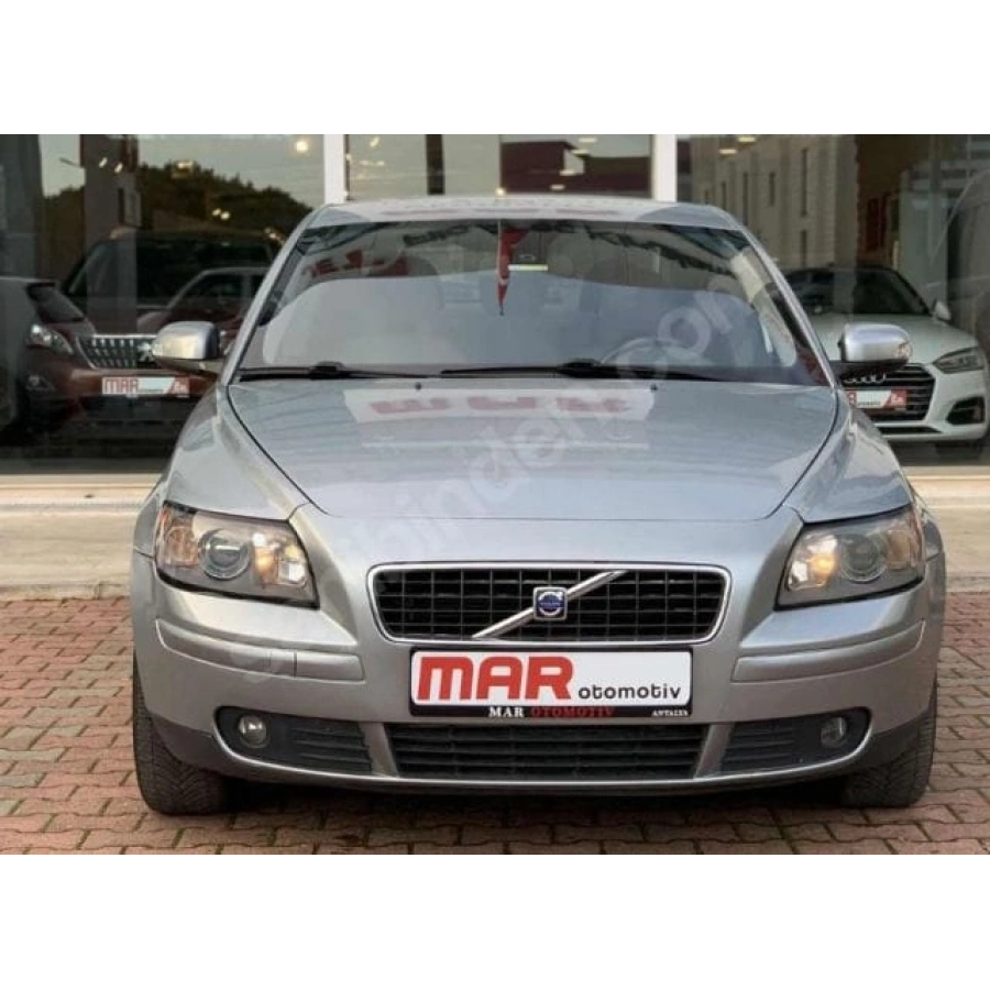 VOLVO S40- 05/07; ARAÇ BİLGİLERİ VE RESİMLERİ