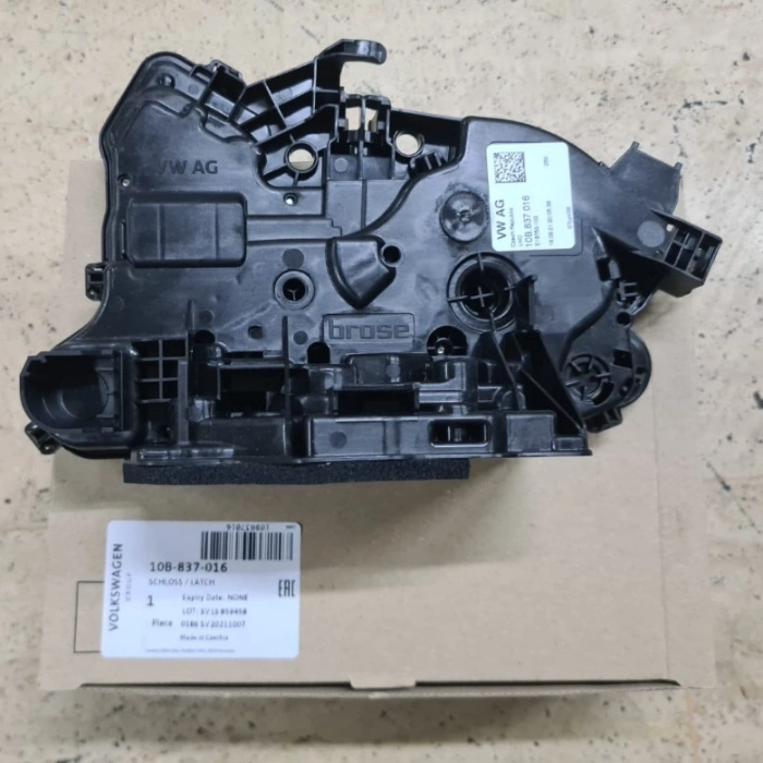 KAPI KİLİDİ ÖN SAĞ ORJİNAL 2018 > POLO / IBIZA / FABIA / SCALA / T-CROSS