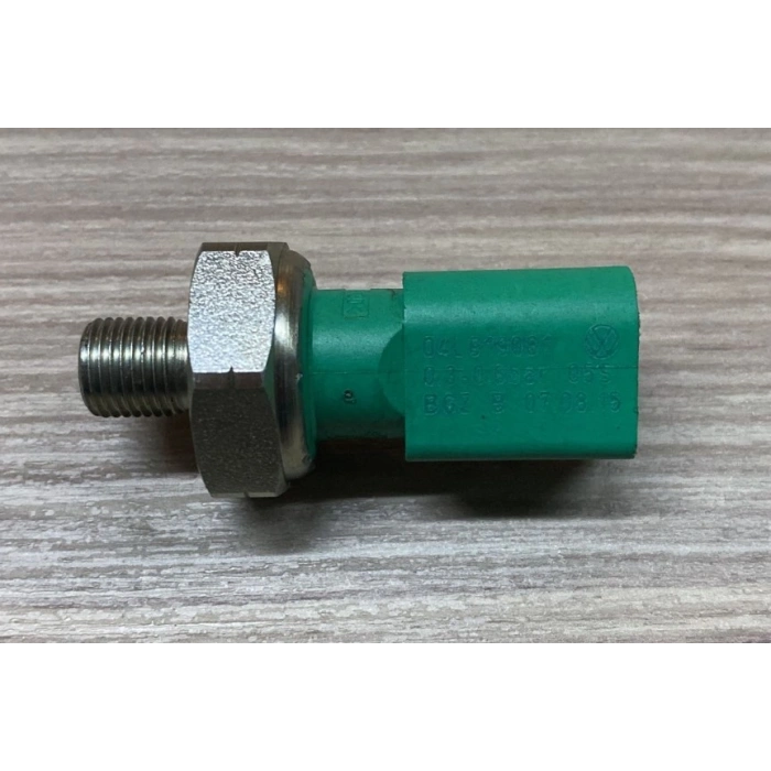 YAĞ BASINÇ MÜŞÜRÜ ORJİNAL GOLF7-A3-LEON-PASSAT-TIGUAN-CADDY CLHA-CLHB-DCXA-CRLB-CRKB-CUVC 1,6 TDİ-2,0 TDİ 13-