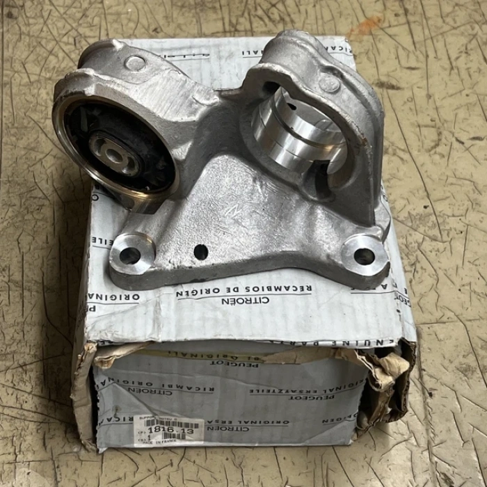 MOTOR BAĞLANTI KULAĞI (MOTOR TAKOZU) ALİMİNYUM PARTNER BERLİNGO DW8 İTHAL 1816.13 T1