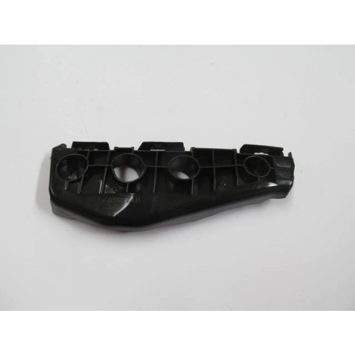 TOYOTA COROLLA- E150- 07/10; ÖN TAMPON İÇ BAĞLANTI BRAKETİ SOL PLASTİK 200-2032