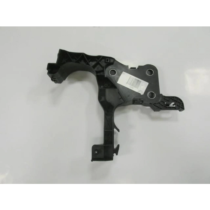 MEGANE II 03/09; ÖN PANEL YAN PARÇA SOL PLASTİK 8200137495