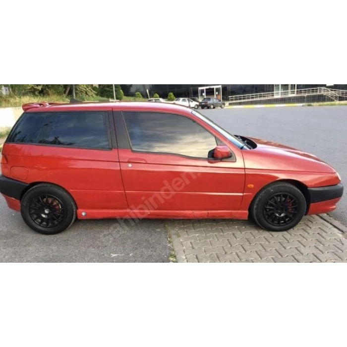 ALFA ROMEO 145- 95/00; ARAÇ BİLGİLERİ VE RESİMLERİ