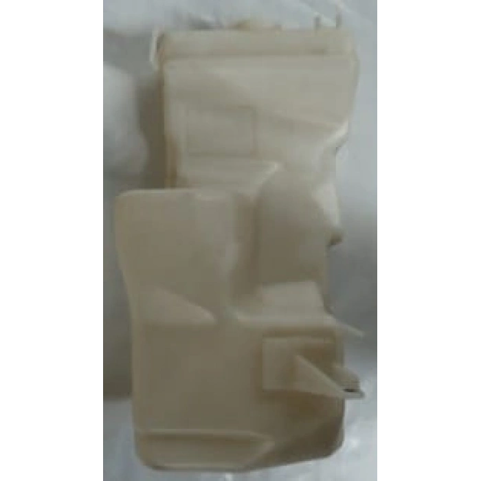 AUDI A100- 92/95; ÖN CAM SU BİDONU/DEPOSU