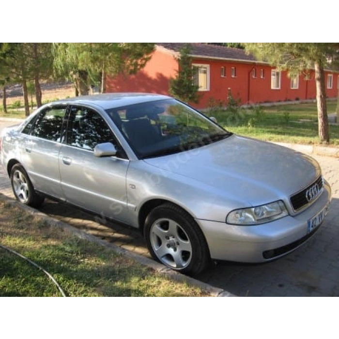 AUDI A4- 00/01; ARAÇ BİLGİLERİ VE RESİMLERİ