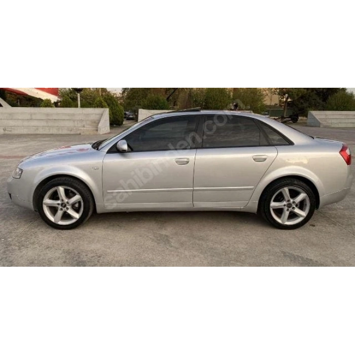 AUDI A4- 02/05; ARAÇ BİLGİLERİ VE RESİMLERİ