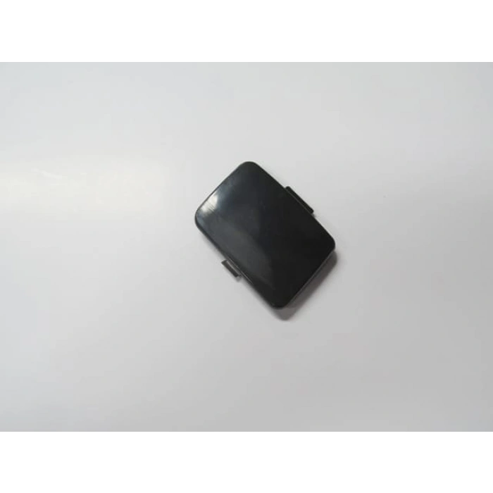 AUDI A4- 02/05; ÖN TAMPON ÇEKİ DEMİRİ KAPAĞI (TW)