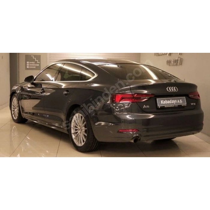 AUDI A5- 17/19; ARAÇ BİLGİLERİ VE RESİMLERİ