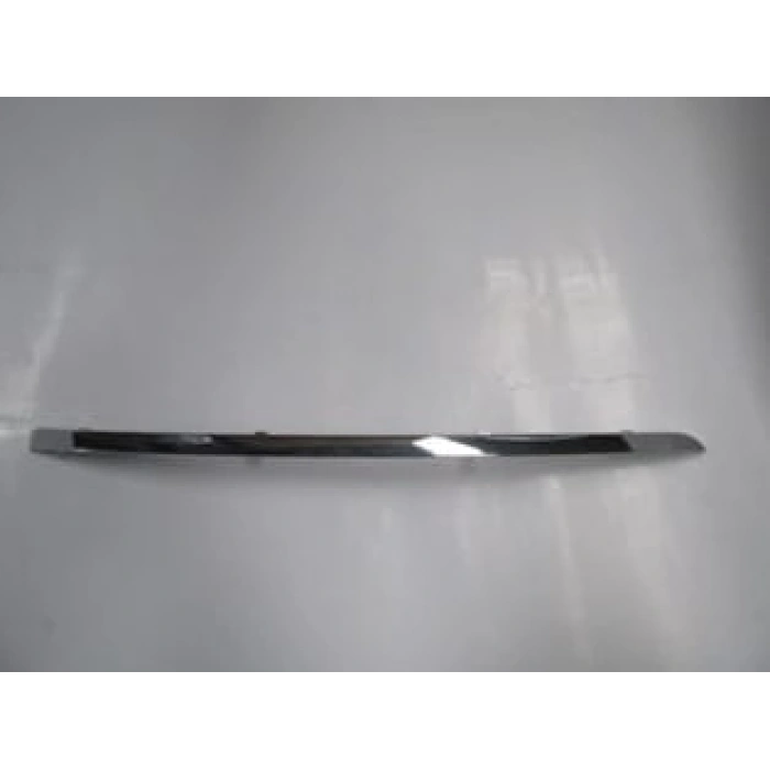 AUDI A8- 05/07; ÖN TAMPON BANDI ÜST NİKELAJI SAĞ (BFN)