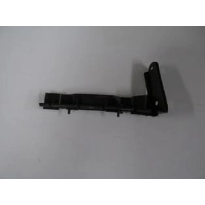 AUDI A8- 08/10; ÖN TAMPON BRAKETİ SAĞ PLASTİK (BFN)