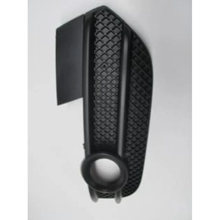 AUDI Q3- 12/14; SİS LAMBA KAPAĞI SAĞ (SİS DELİKLİ) (TW)