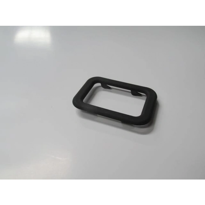 BMW 3 SERI- E30- 84/91; ÖN/ARKA KAPI İÇ AÇMA KOLU ÇERÇEVESİ SİYAH SAĞ/SOL AYNI (ADET) (TW)