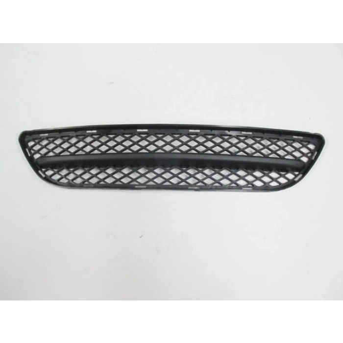 BMW 3 SERI- E90- 05/09; ÖN TAMPON PANJURU ORTA SİYAH (BENZİNLİ/DİZEL/MANUEL) (2.0CC)(TÜV) (TYG)