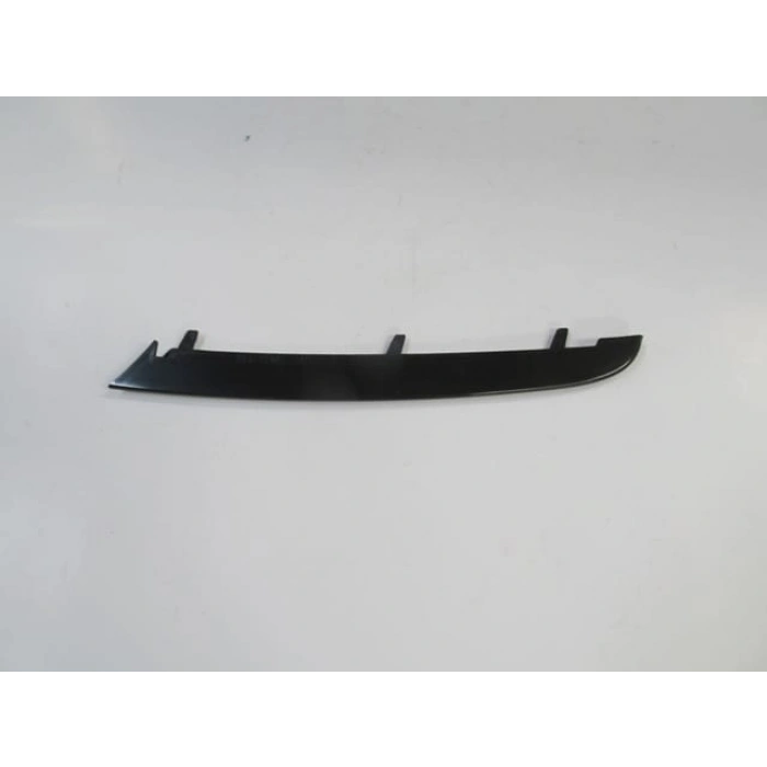 BMW 3 SERI- E90- 05/09; ÖN TAMPON PANJURU ÜST BANDI SAĞ SİYAH (TW)