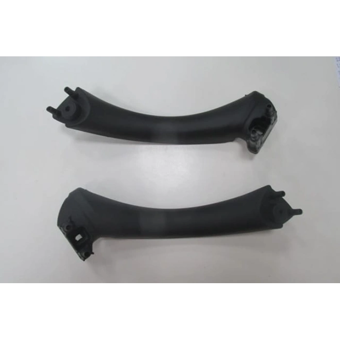 BMW 3 SERI- E90- 05/11; ÖN KAPI İÇ ÇEKME KOLU SAĞ/SOL SET (2 PARÇA) SİYAH