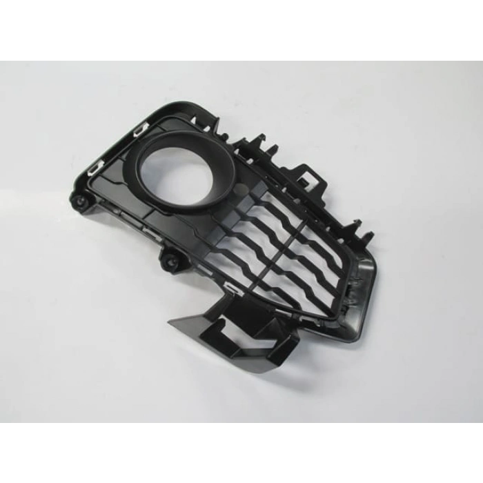 BMW 4 SERI- F36- 13/18; SİS LAMBA KAPAĞI SAĞ SİS DELİKLİ (M SPORT) (TW)