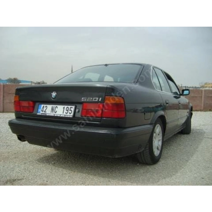 BMW 5 SERI- E34- 88/95; ARAÇ BİLGİLERİ VE RESİMLERİ