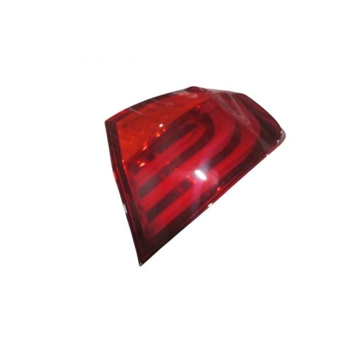 BMW 5 SERI- F10- 10/13; DIŞ STOP LAMBASI SAĞ KIRMIZI (LEDLİ) (E MARKLI)