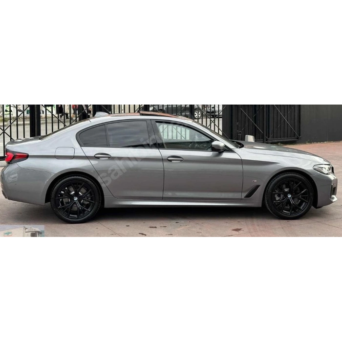 BMW 5 SERI- G30- 22/24; ARAÇ BİLGİLERİ VE RESİMLERİ