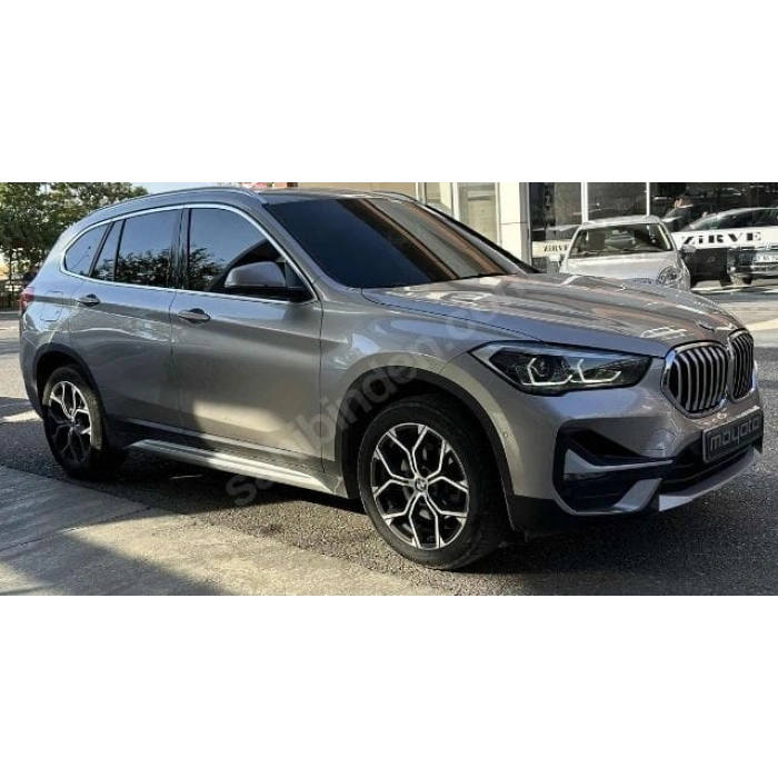 BMW X1- U11- 21/22; ARAÇ BİLGİLERİ VE RESİMLERİ