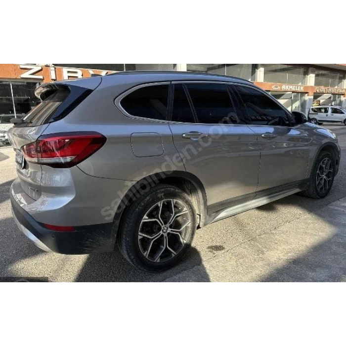 BMW X1- U11- 21/22; ARAÇ BİLGİLERİ VE RESİMLERİ