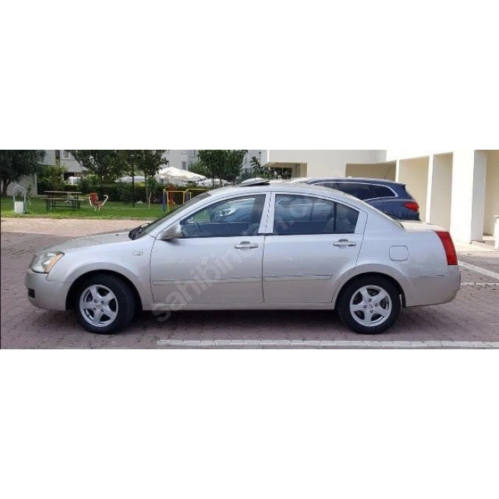 CHERY ALIA- 08/11; ARAÇ BİLGİLERİ VE RESİMLERİ