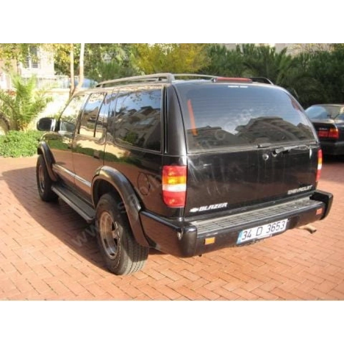 CHEVROLET BLAZER- 98/01; ARAÇ BİLGİLERİ VE RESİMLERİ