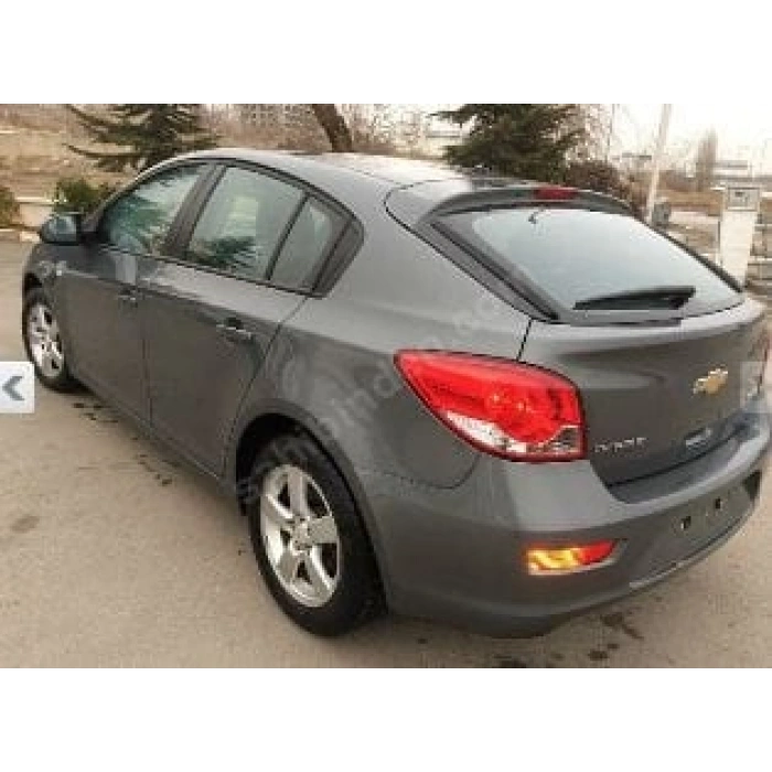 CHEVROLET CRUZE- 09/14; ARAÇ BİLGİLERİ VE RESİMLERİ