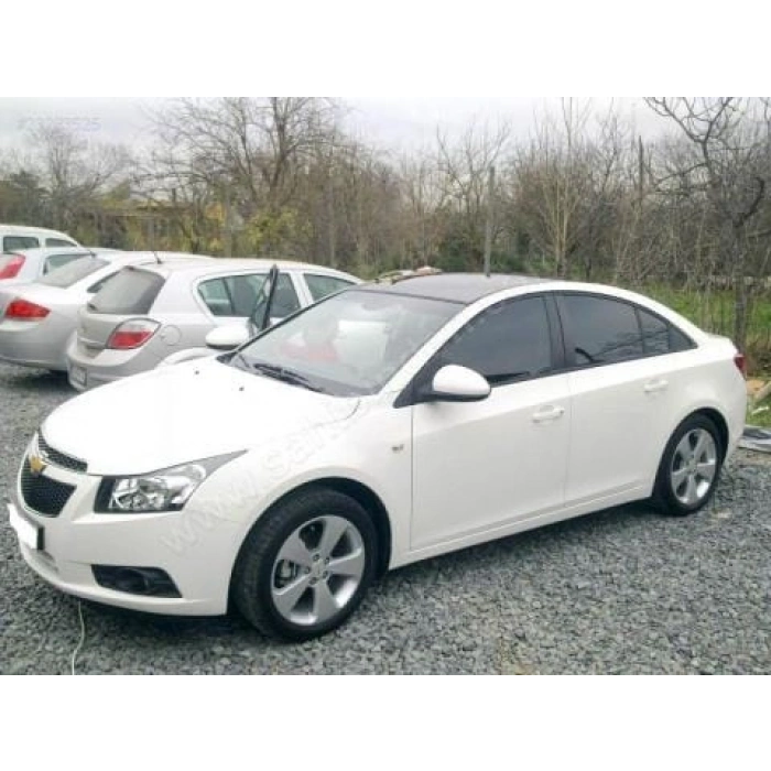 CHEVROLET CRUZE- 09/14; ARAÇ BİLGİLERİ VE RESİMLERİ