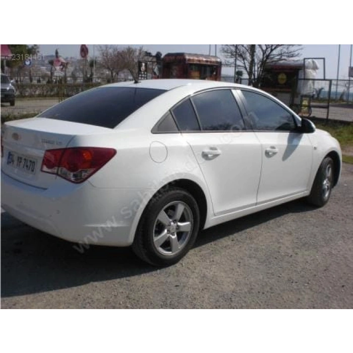 CHEVROLET CRUZE- 09/14; ARAÇ BİLGİLERİ VE RESİMLERİ
